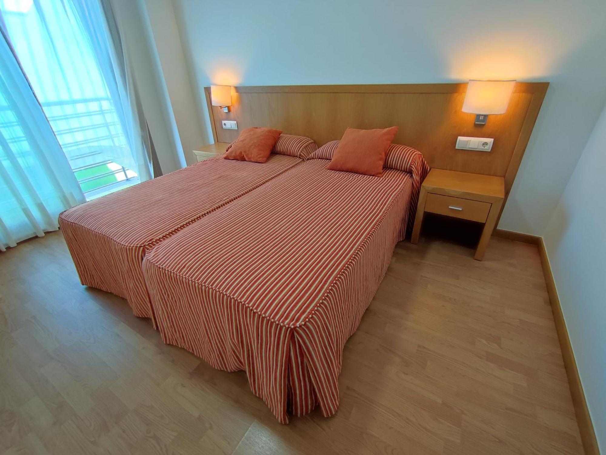 Apartamentos Marsil Montalvo Bagian luar foto
